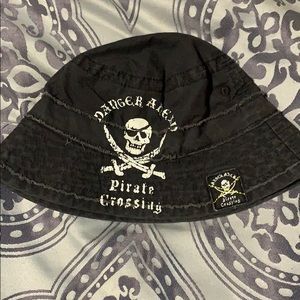 Bucket hat 6-12m